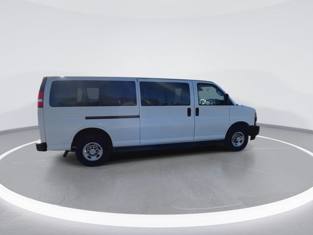 2023 Chevrolet Express 3500 LS Passenger