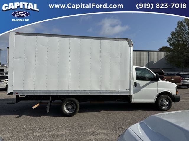 2015 Chevrolet Express 3500 Work Van Cutaway
