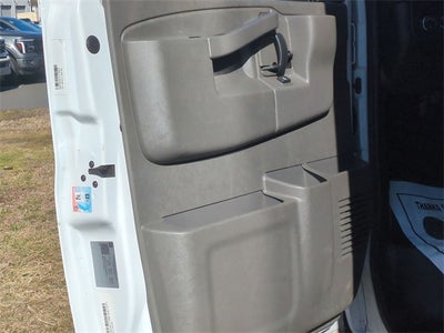 2022 Chevrolet Express 3500 Box Van