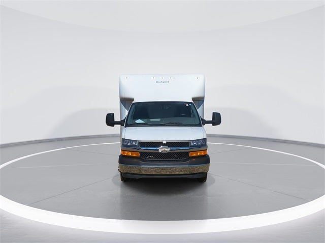 2022 Chevrolet Express 3500 Box Van