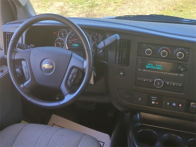 2022 Chevrolet Express 3500 Box Van