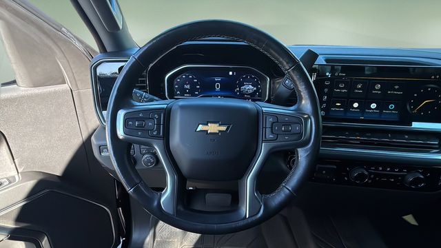 2022 Chevrolet Silverado 1500 LT LT1