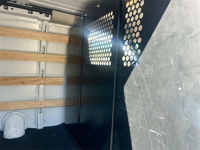 2022 Chevrolet Express 2500 Work Van Cargo