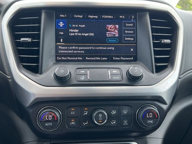 2021 GMC Acadia SLT