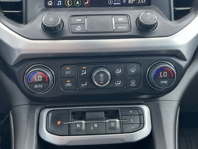 2021 GMC Acadia SLT