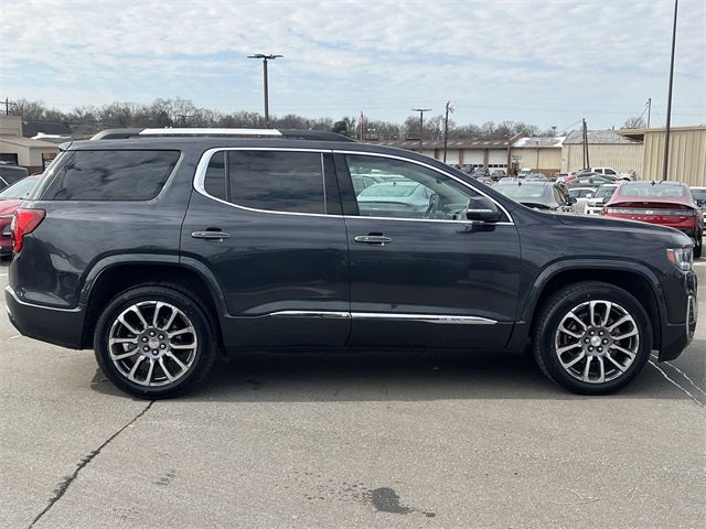 2022 GMC Acadia Denali