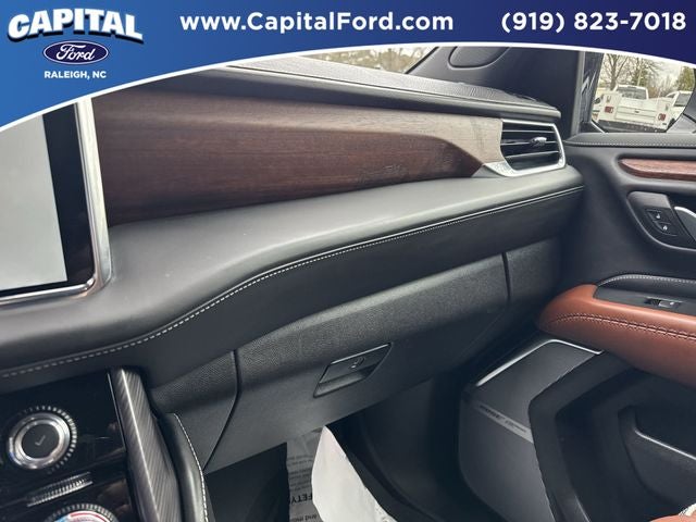 2023 GMC Yukon Denali Ultimate