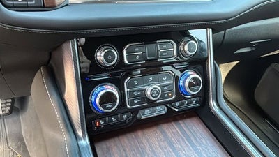 2024 GMC Yukon XL Denali Ultimate