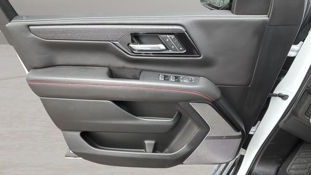 2025 GMC Yukon AT4 Ultimate