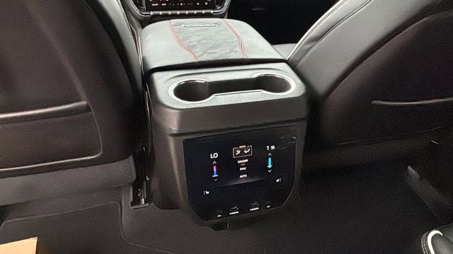 2025 GMC Yukon AT4 Ultimate