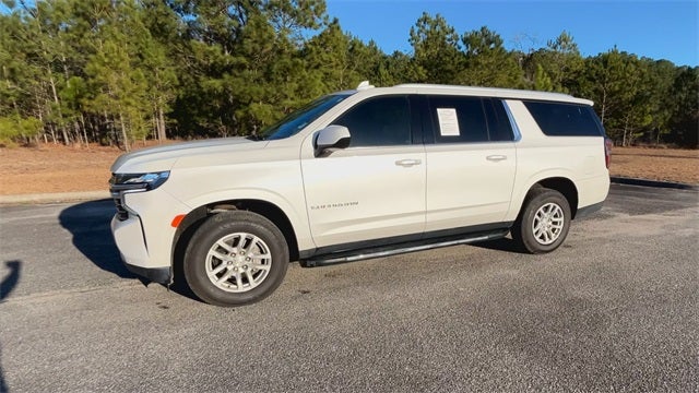 2022 Chevrolet Suburban LT