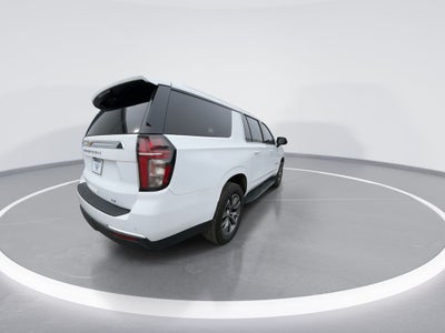 2023 Chevrolet Suburban LT