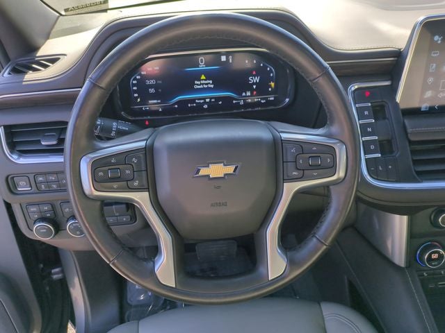 2022 Chevrolet Suburban LT