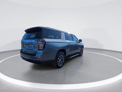 2022 Chevrolet Suburban LT