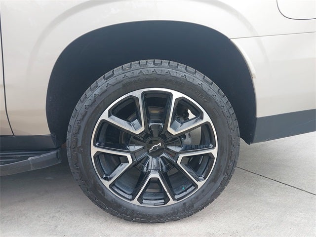 2023 Chevrolet Suburban RST