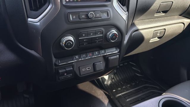 2023 GMC Sierra 3500HD Pro Pickup