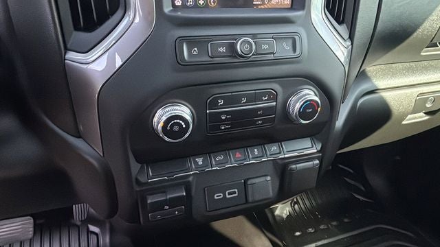 2023 GMC Sierra 3500HD Pro Pickup