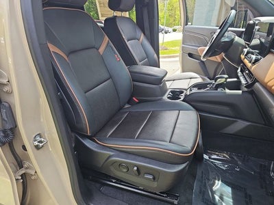 2023 GMC Canyon AT4