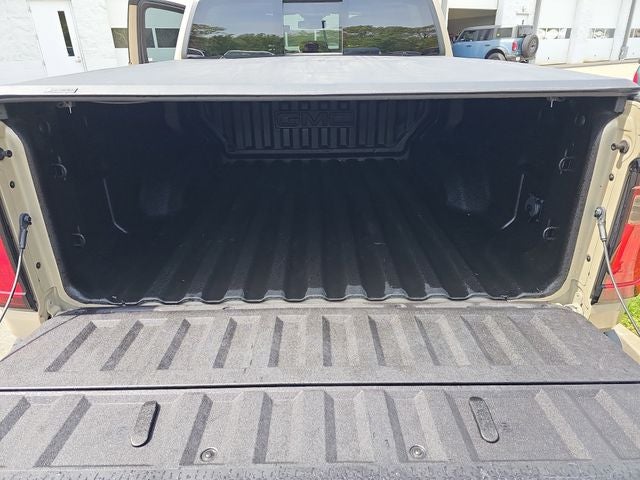 2023 GMC Canyon AT4