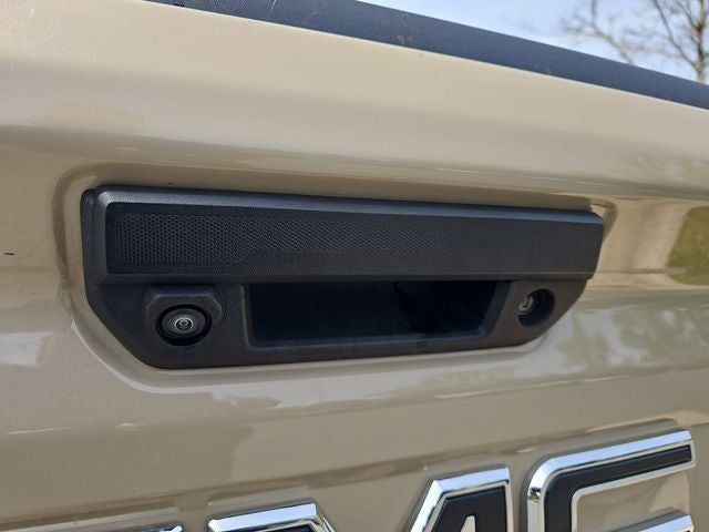 2023 GMC Canyon AT4