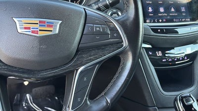 2022 Cadillac XT5 Premium Luxury