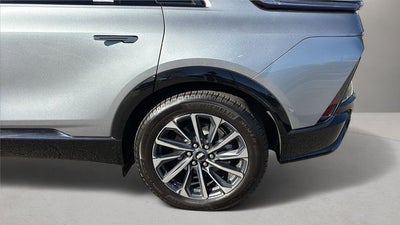 2025 Cadillac LYRIQ Sport