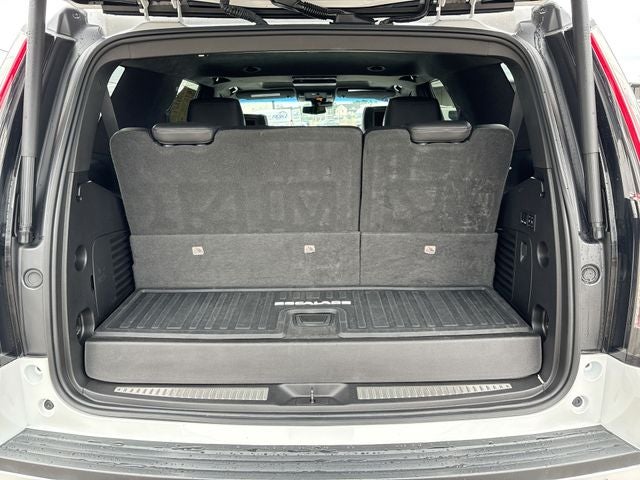 2018 Cadillac Escalade Platinum Edition