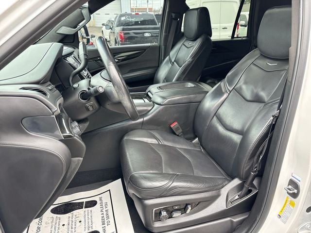 2018 Cadillac Escalade Platinum Edition