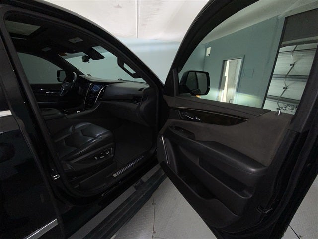 2020 Cadillac Escalade ESV Platinum Edition