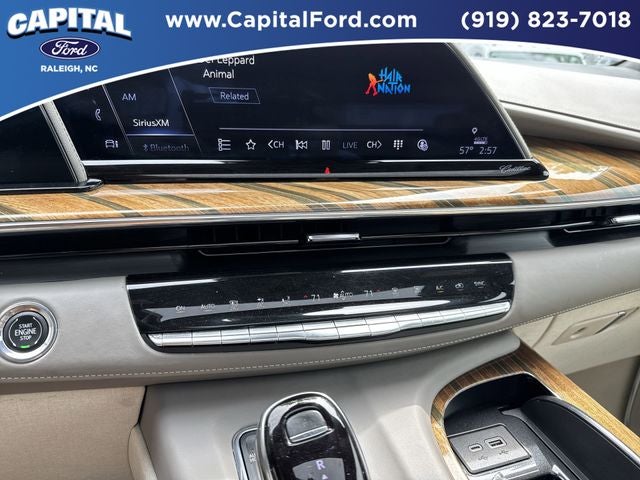 2023 Cadillac Escalade ESV Premium Luxury Platinum