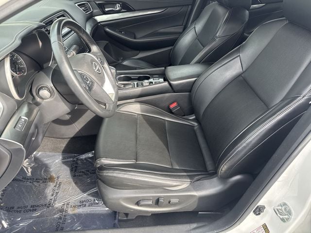 2023 Nissan Maxima SV