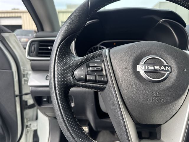 2023 Nissan Maxima SV