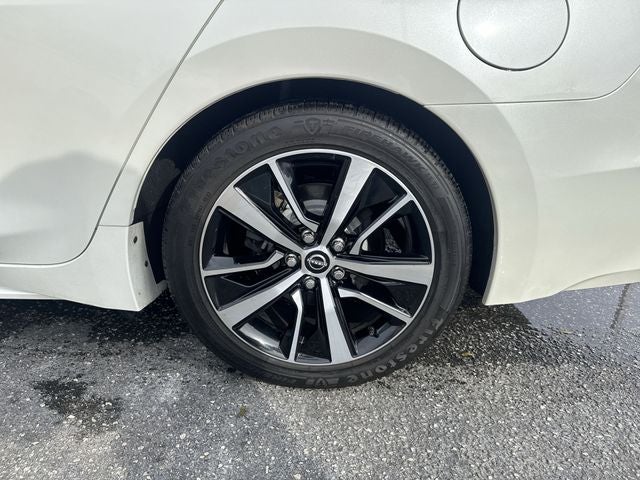 2023 Nissan Maxima SV