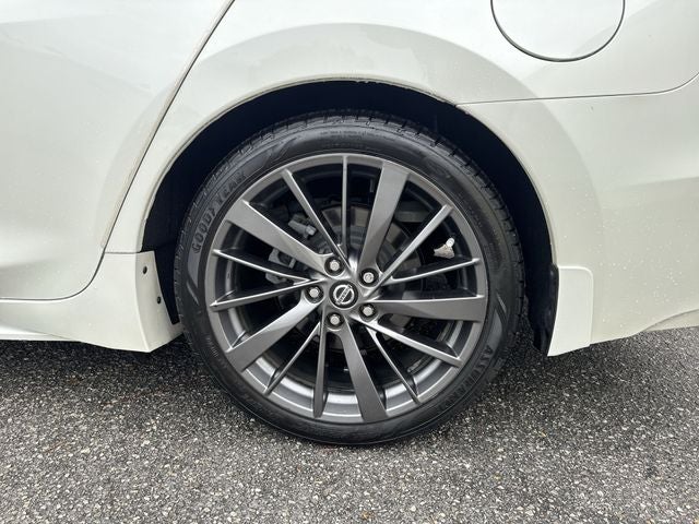 2020 Nissan Maxima Platinum