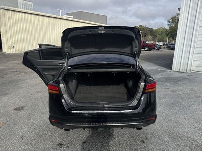 2021 Nissan Altima 2.0 SR