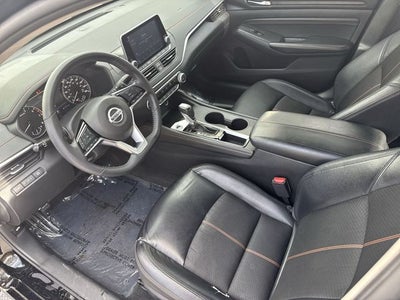 2021 Nissan Altima 2.0 SR