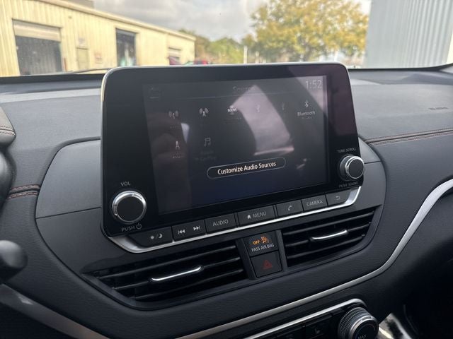 2021 Nissan Altima 2.0 SR