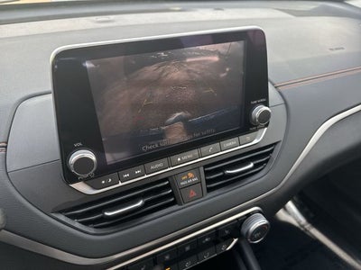 2021 Nissan Altima 2.0 SR