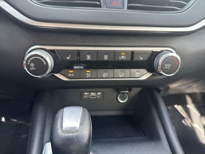 2021 Nissan Altima 2.0 SR