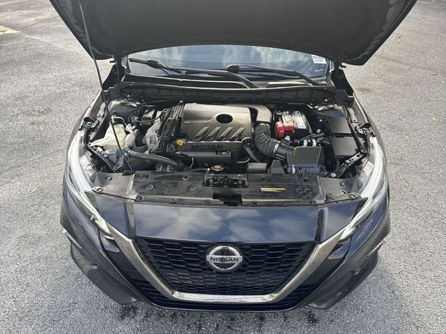 2021 Nissan Altima 2.0 SR