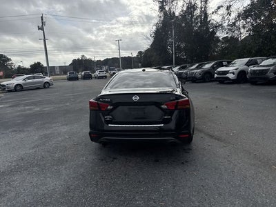 2021 Nissan Altima 2.0 SR