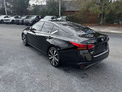 2021 Nissan Altima 2.0 SR