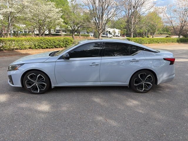 2023 Nissan Altima 2.5 SR Premium