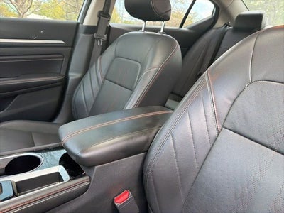 2023 Nissan Altima 2.5 SR Premium