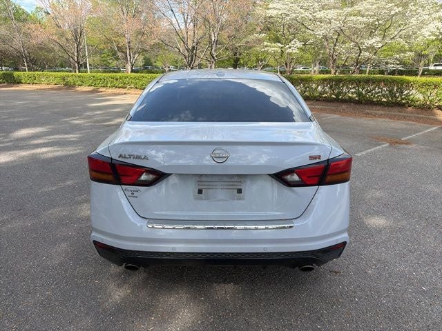 2023 Nissan Altima 2.5 SR Premium