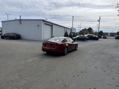 2022 Nissan Altima 2.5 SL