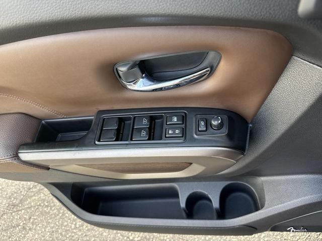 2023 Nissan Titan Platinum Reserve