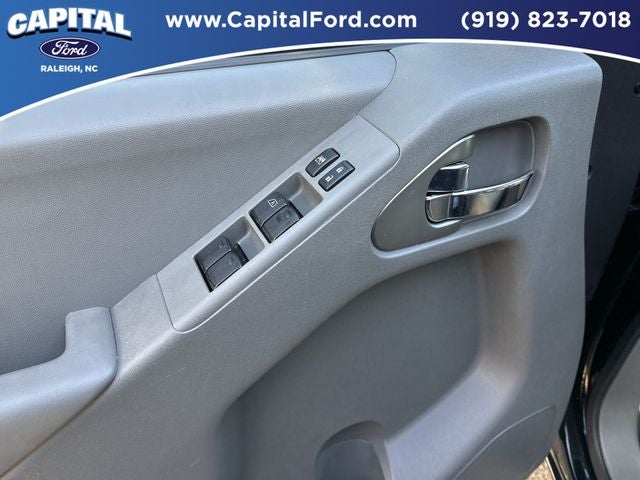 2020 Nissan Frontier SV