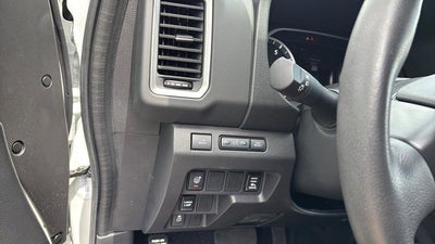 2024 Nissan Frontier SL