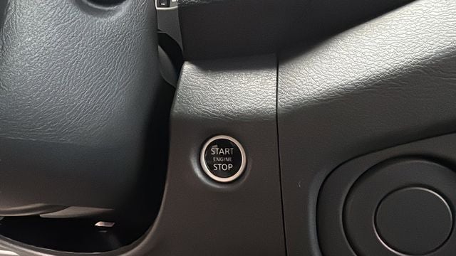 2024 Nissan Frontier SL